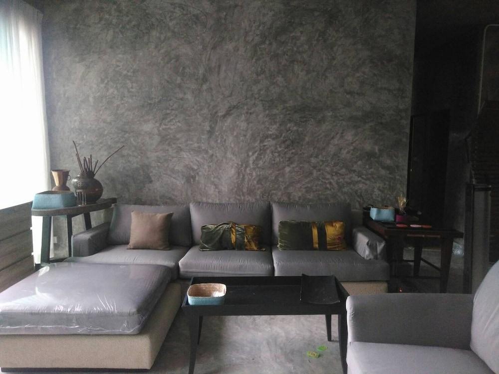 Phuchada Residence Nai Yang Beach Exteriér fotografie